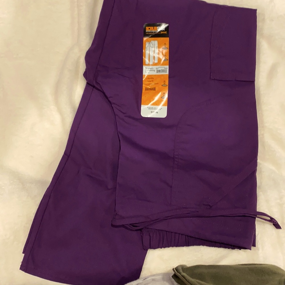 Scrub pants